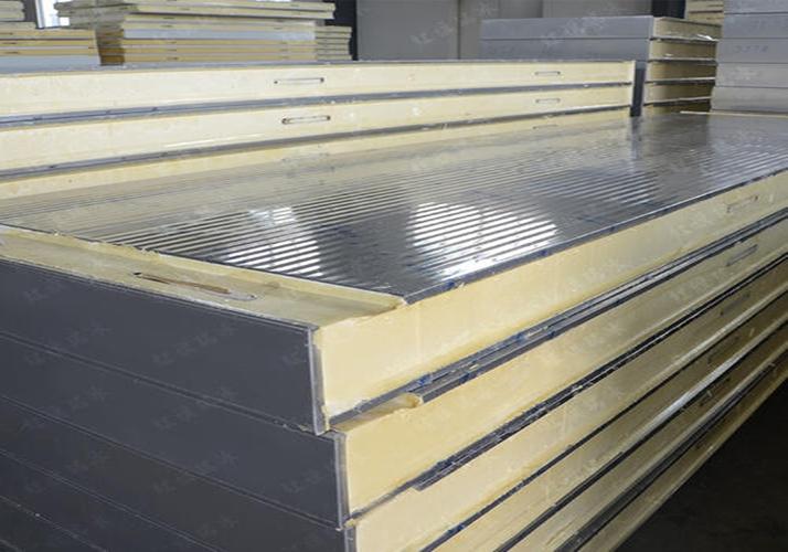 為什么選擇聚氨酯保溫板做外墻材料？